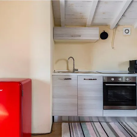 Holiday home Incantevole Con Piscina Vinci
