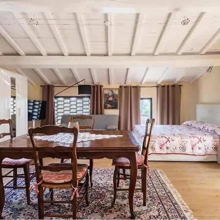 Incantevole Con Piscina Holiday home