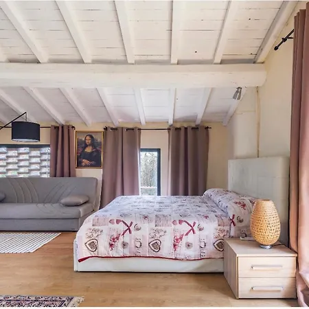 Incantevole Con Piscina Holiday home *