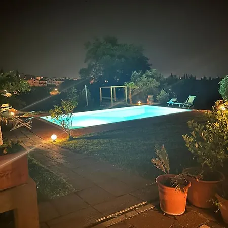 Incantevole Con Piscina Hébergement de vacances