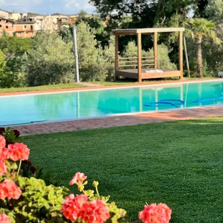 Incantevole Con Piscina Holiday home *