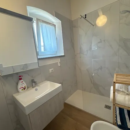 Incantevole Con Piscina Dom wakacyjny Vinci