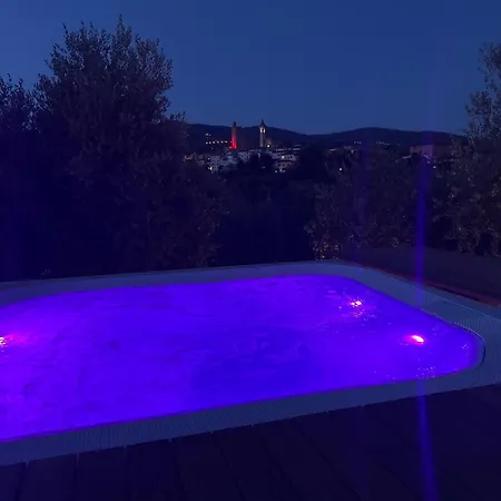 Incantevole Con Piscina *